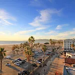Cadillac Hotel